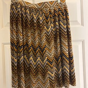 Black, Brown, pleated skirt-Size Large